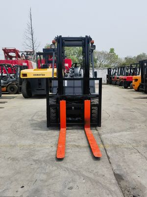 3T Ντίζελ φορτηγό Toyota 7F30 8F30 για αγροκτήματα Χρησιμοποιούμενο ToyotaFDZN30 σε καλή κατάσταση