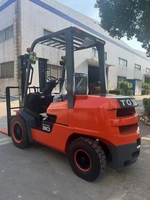 3 τόνους 3000 κιλά Χρησιμοποιούμενο φορτηγό Toyota FDZN30 με ιαπωνικό κινητήρα ISUZU σε καλή κατάσταση
