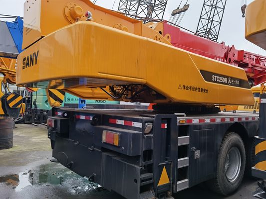 SANY STC250 κινητός γερανός 25 τόνων χωρητικότητας ανύψωσης και αρχικός υδραυλικός κύλινδρος