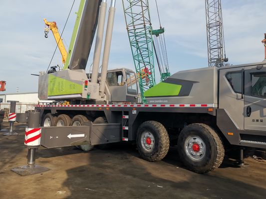 Κατασκευασμένο ZTC1500 150 τόνων βαρύ ρυμουλκούμενο τηλεσκοπικό φορτηγό γερανό με μέγιστο ύψος ανύψωσης 42m