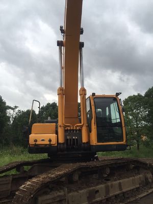 52TON λειτουργικό βάρος Hyundai 520-9 Crawler Excavator με αρχικό υδραυλικό κύλινδρο