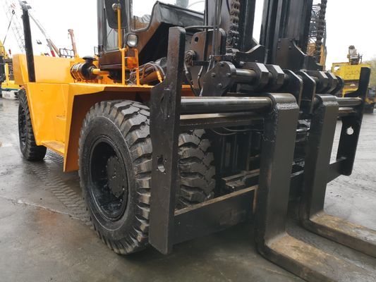 Τεχνικός ανελκυστήρας TCM 20 τόνων FD200 FD250 για βαρέα εμπορευματοκιβώτια σε καλή κατάσταση