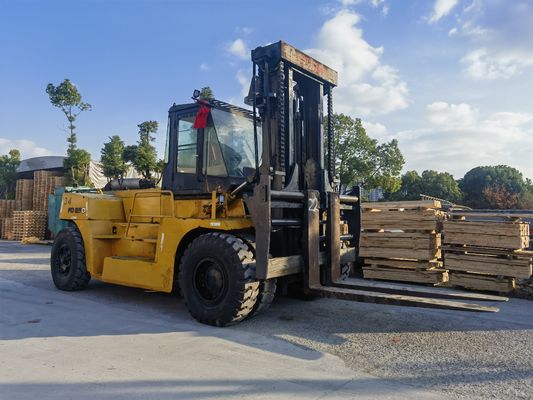 Ιαπωνική κατασκευή TCM FD250 25 τόνων χρησιμοποιημένο πετρελαιοκίνητο ανεμοφόρο για χειρισμό υλικών