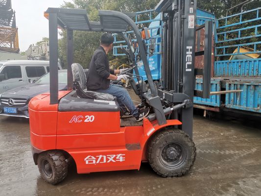 CPCD30 Ελικόπτερο 3 τόνων Ντίζελ φορτηγό με πλευρικό μετατροπέα 2 τόνων 2,5 τόνων 3 τόνων 3,5 τόνων