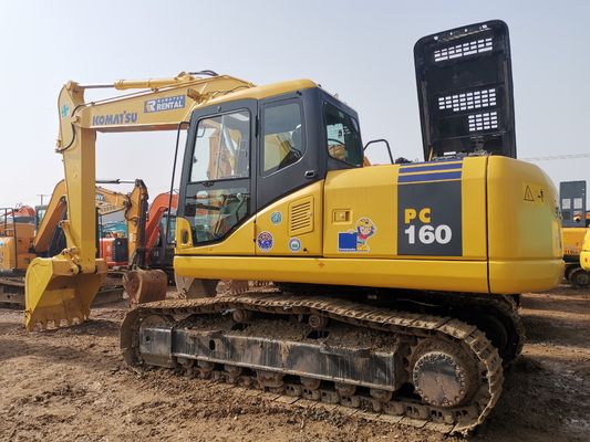 Αρχικό μεταχειρισμένο σκάφτη PC160 στην αυλή σε καλή κατάσταση
