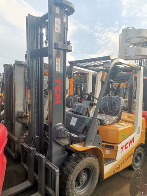 2500 κιλά Βάρος Χρησιμοποιημένο φορτηγό TCM FD25T6 2,5 τόνους Ιαπωνία Αρχικό σε καλή κατάσταση