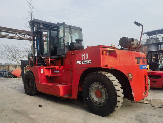 6m ύψος φορτηγό σύμπλεξης TCM FD250 25 τόνων πετρελαιοκίνητο χρησιμοποιείται ανελκυστήρας με πλευρική μετατόπιση στη Σαγκάη