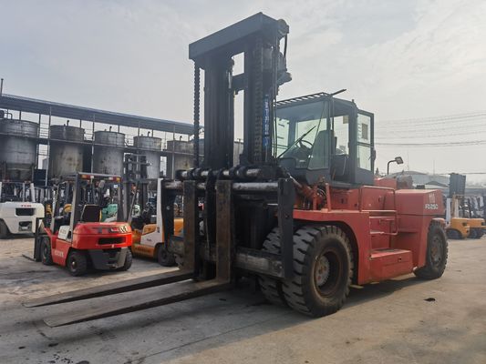 6m ύψος φορτηγό σύμπλεξης TCM FD250 25 τόνων πετρελαιοκίνητο χρησιμοποιείται ανελκυστήρας με πλευρική μετατόπιση στη Σαγκάη