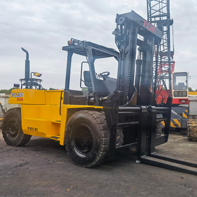 Τραπεζικό φορτηγό TCM FD230 12-25 τόνων για τη φόρτωση και εκφόρτωση εμπορευματοκιβωτίων