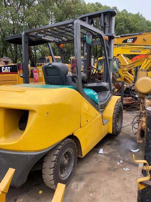 FD50T-17 FD50 Ντίζελ φορτηγά αναπαραγωγών Komatsu για φορτηγά αναπαραγωγών Η μπαταρία ξεκινάει 3,0 τόνους Ιαπωνία