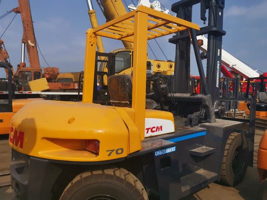 Δυνατός κινητήρας ντίζελ TCM FD70 7 τόνων Φόρκολιφτ 80% με 2 σταδίων πέλμα και πλευρική μετατόπιση