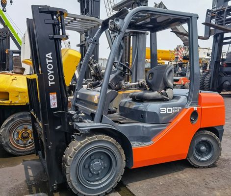 3000 kg Βενζινοκινητήρα Toyota 8F30 Υδραυλικό πετρελαιοκίνητο ανεμοφόρο για βαριά φορτία