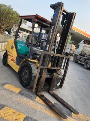 Ιαπωνικό φορτηγό ανεφοδιασμού 3 τόνων Komatsu FD30/FD20/FD25/FD35/FD40/FD50 με χειροκίνητη πηγή ισχύος