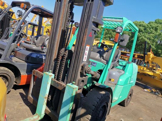 5.5 τόνων MITSUBISHI ντίζελ ανελκυστήρας με πλάτος 180 mm από την Ιαπωνία σε καλή κατάσταση