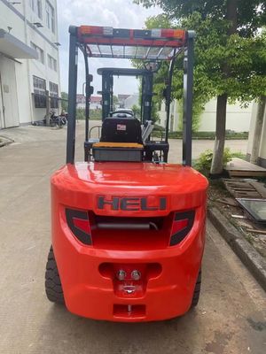 Τελεφερίκ CPC D 30 5T 7T 10T Συνολικές διαστάσεις 2600*1150*2055