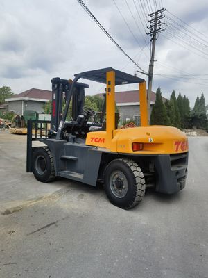 Χρησιμοποιούμενο φορτηγό 7 τόνων TCM FD70 Ιαπωνικής κατασκευής Χρησιμοποιούμενο φορτηγό TCM 2.5t 3t 5t 7t σε καταστήματα ένδυσης