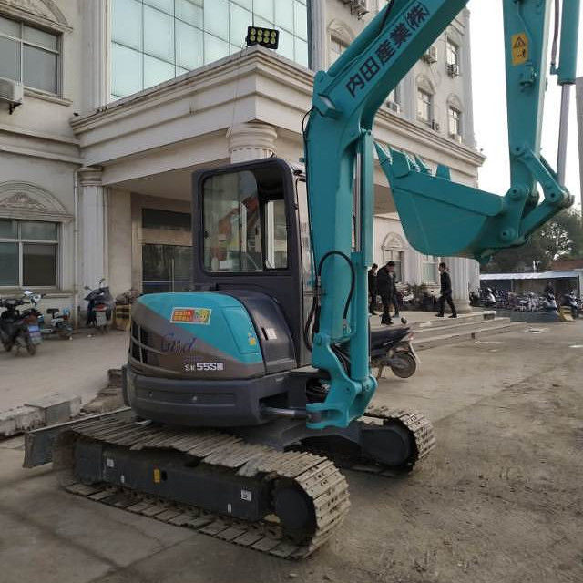 Μέγιστο ύψος ανύψωσης 44m 2021 Χρησιμοποιείται Ιαπωνία 5,5 τόνων KOBELCO SK55 SK55SR-3 Μίνι εξορυκτήρα