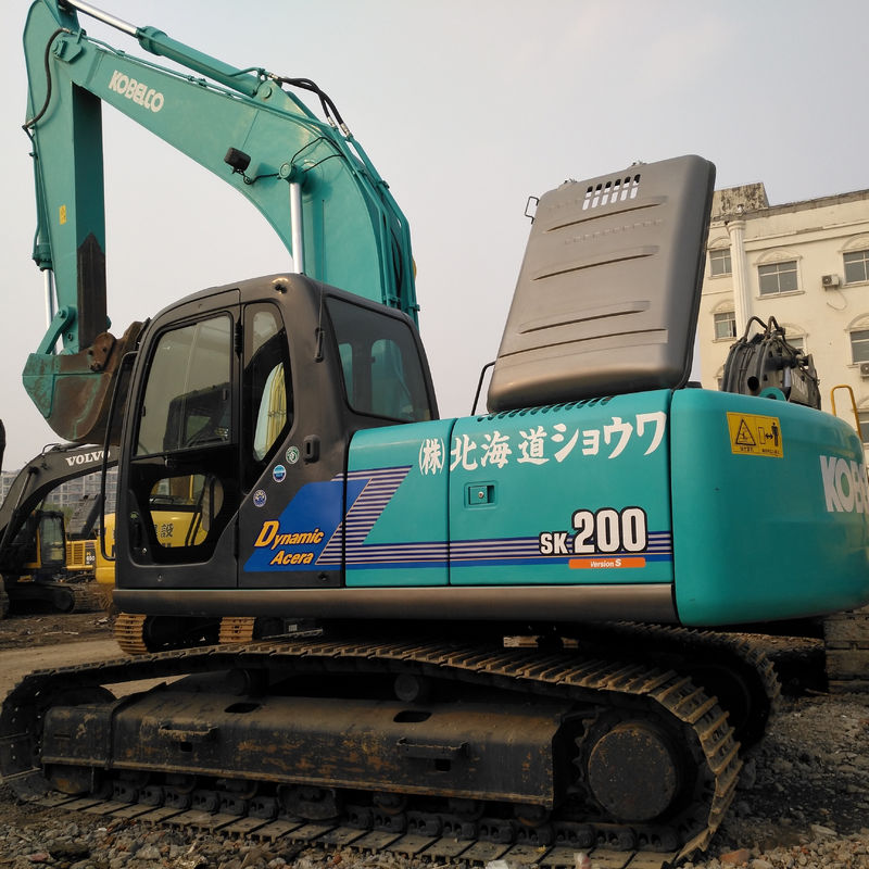 Εκσκαφέας Kobelco SK200 από την Ιαπωνία με 0-2000 ώρες εργασίας και μέγιστο φορτίο ανύψωσης 3 τόνων