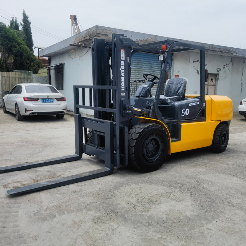 1200mm μήκος πιρούνι Komatsu FD50 5 τόνων πετρελαιοκίνητο πιρούνι Ιαπωνία 5 τόνων μεταχειρισμένο πιρούνι Longhua