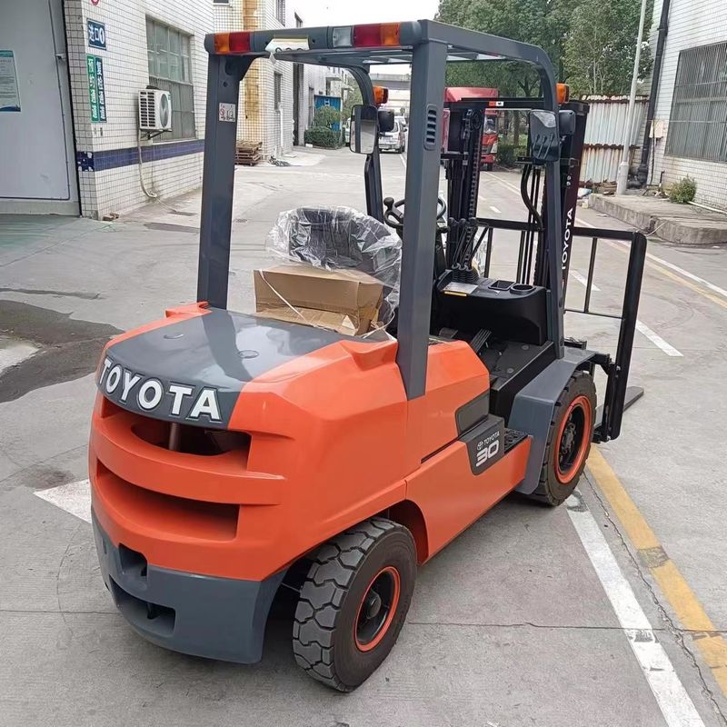 Ενεργειακή εξόρυξη 3 τόνων FD30 ντίζελ φορτηγό με κινητήρα Isuzu Maximal Ιαπωνικό και φίλτρο καυσίμου