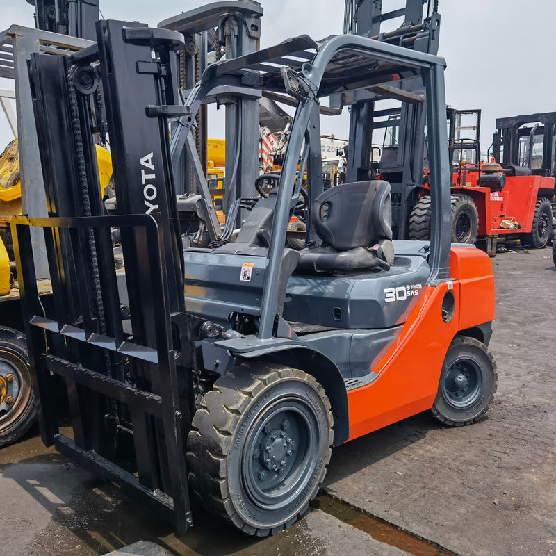 3000 kg Βενζινοκινητήρα Toyota 8F30 Υδραυλικό πετρελαιοκίνητο ανεμοφόρο για βαριά φορτία